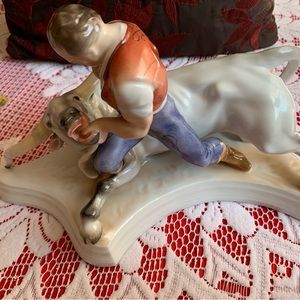 Traditional Hungarian ceramics. About 10 cm tall and are Herend brand.